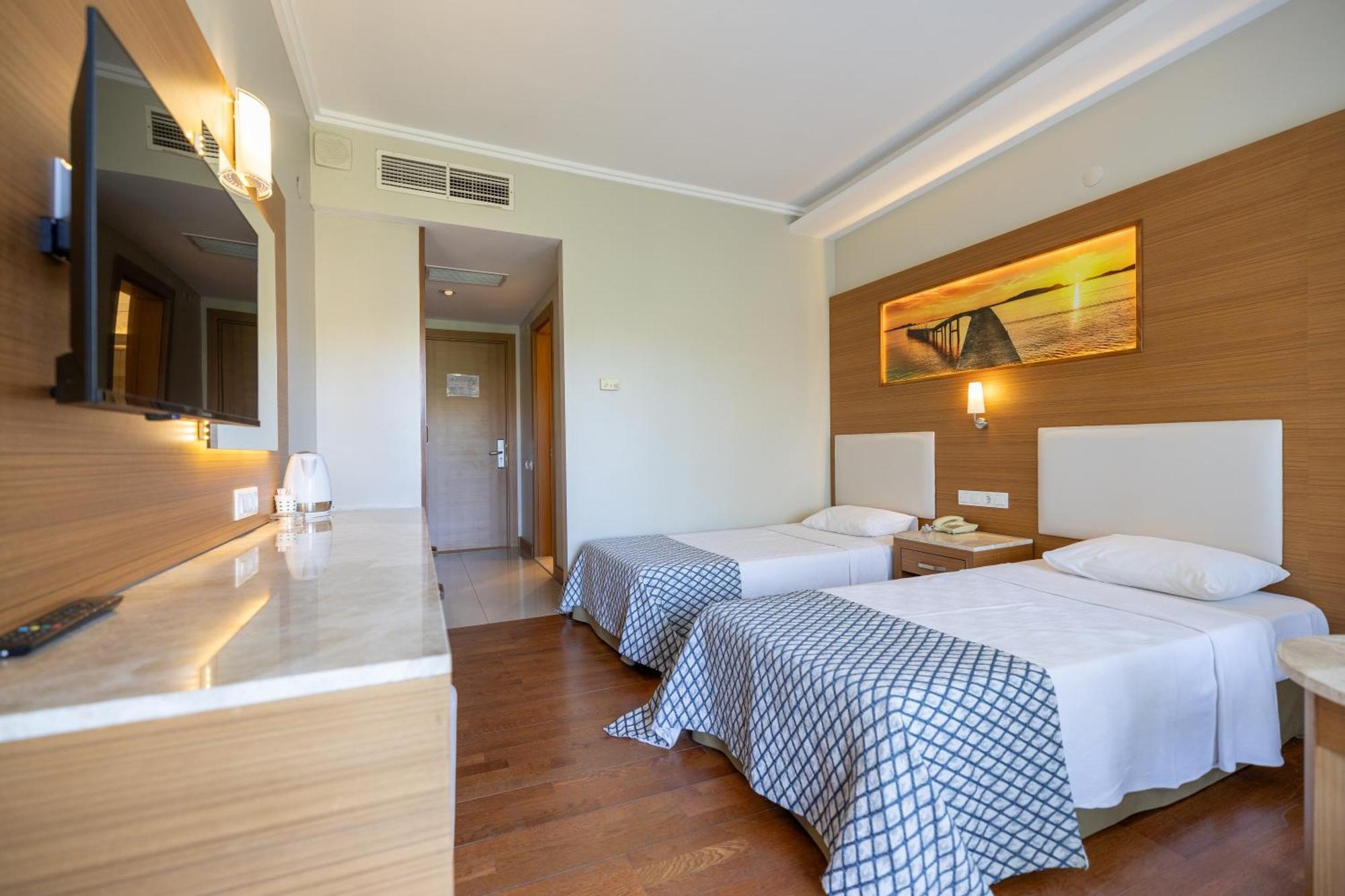 Halic Park Hotel Ayvalı Buitenkant foto