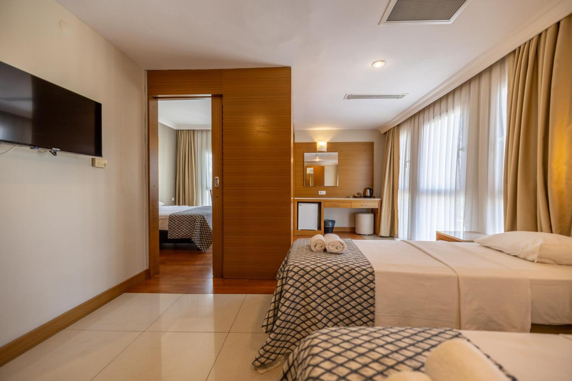 Halic Park Hotel Ayvalı Buitenkant foto